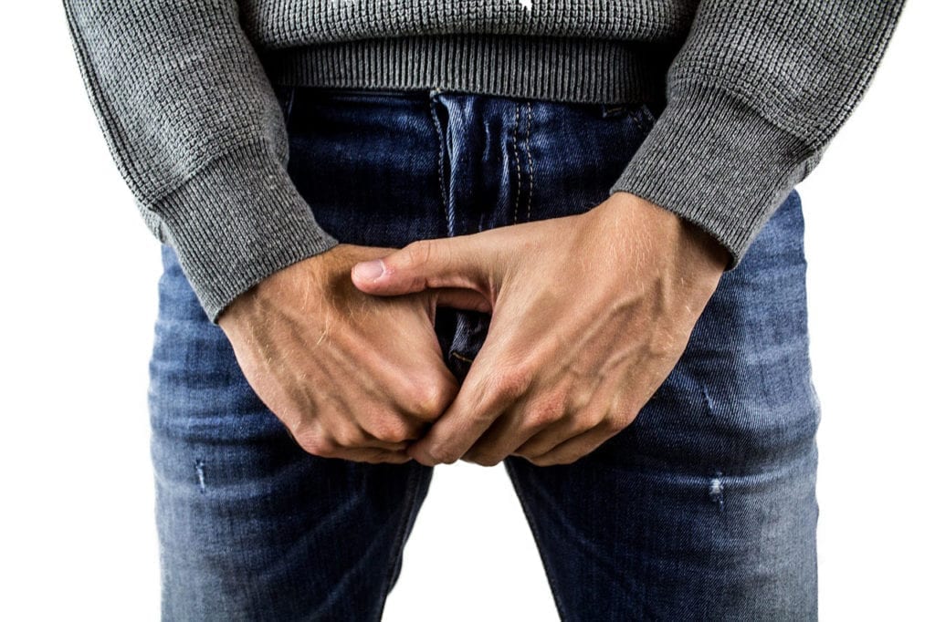Don’t Ignore These Testicular Cancer Symptoms!