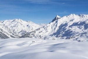 Мама на Миссии: Катание на Лыжах для Осведомленности о ФКУ