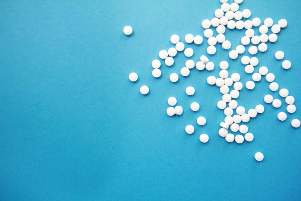 FDA Clears Kenvue’s OTC Tylenol-Naproxen Combination for Long-Lasting Pain Relief